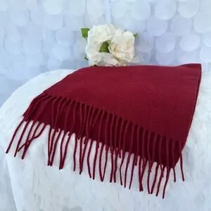 100% Cashmere Elegant Burgundy Red Fringed Scarf Jos. A Banks New