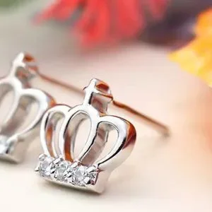 14k Gold Pretty Diamond Crown Earrings Sterling Silver