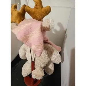 1999 Commonwealth Reindeer Plush Sparkly Ivory Floppy Pink Scarf Hat 18” F1