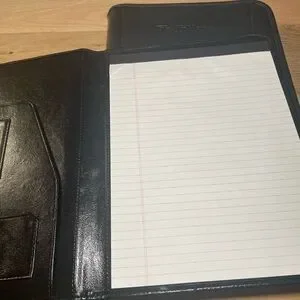 2 Portfolios Leed’s -one Has Zipper