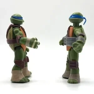 2012 Teenage Mutant Ninja Turtles TMNT Lot Of 2 Leonardo 5" Action Figures EUC