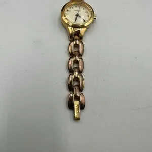 3/$30 Guess Watch Women Gold Tone White Dial 28MM New Battery 6.25 Inch