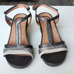 Abeo biosystem womans leather wedge  nwot  size 6n