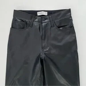 Abercrombie & Fitch Women's Black Vegan Leather 90s Relaxed Pant Size 26 Or 2