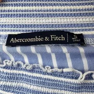 Abercrombie & Fitch Women's Blue White Striped Wide Neck Cropped Top Small