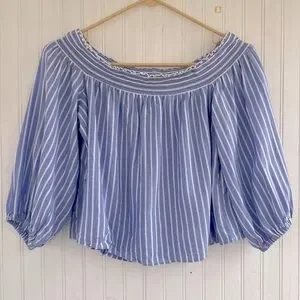 Abercrombie & Fitch Women's Blue White Striped Wide Neck Cropped Top Small