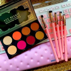 Ace Beauty grandiose palette with Luxie brush set