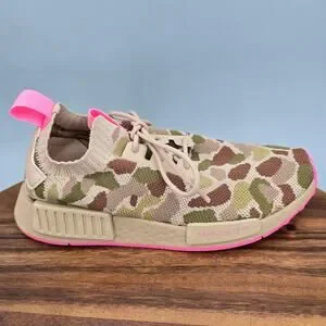 Adidas NMD R1 Primeknit Shoes Boys 5 / Womens 6 Camo Hyper Pop Athletic Sneakers