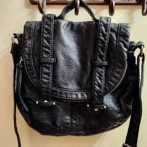 Aeropostale Black Lightweight Crossbody Shoulder Purse Bag Adjustable Strap