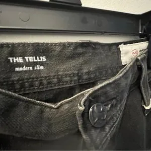 AG Jeans The Tellis Modern Slim Vapor Wash Distressed Black Size 30 NWT