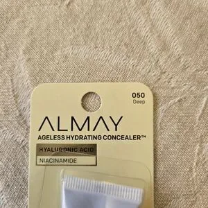 Almay Ageless Hydrating Liquid Concealer Hyaluronic Acid 050 Deep