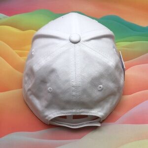 Alo Yoga Off-Duty Baseball Cap - Adjustable Velcro Strap & Signature Logo