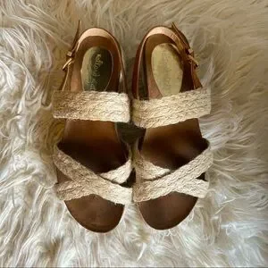 Altar’d State Cream Tan Platform Ankle Strap Sandals