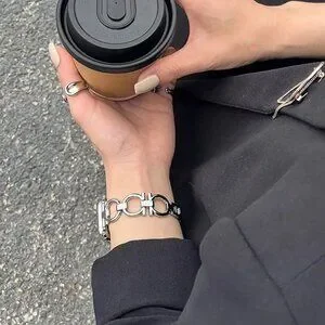 Apple Watch Band Adjustable Stylish Circle Silver Stainless Chain Band - Silver