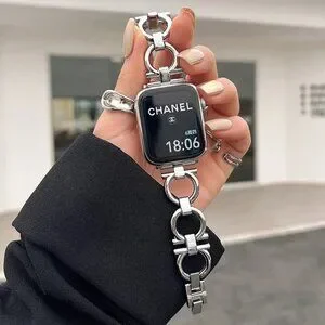 Apple Watch Band Adjustable Stylish Circle Silver Stainless Chain Band - Silver