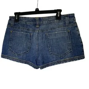 ARIZONA JEAN CO. Juniors Size 11 Blue Denim Shorts Light Distressing