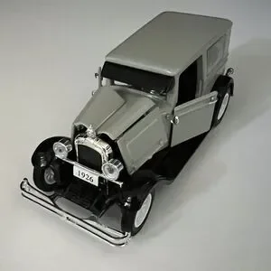 Arko Products 1926 Pontiac Coach Car Model Diecast 1/32 Scale Item #72600