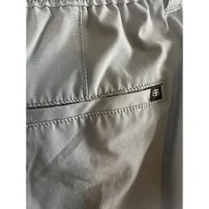 Banana Republic Motion Tech Hybrid Hybrid Short - Gray - Size 36