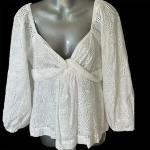 Banana Republic Women's White Eyelet Balloon Sleeve Blouse Size M