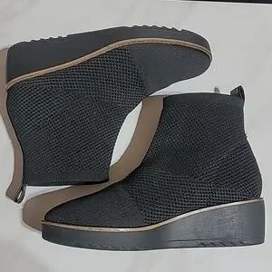 BANDOLINO REISSA KNIT WEDGE ANKLE SOCK BOOTS FALL WINTER HEEL BOOTIES SHOES 7.5M