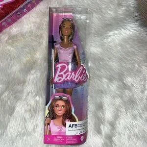 BARBIE DOLL 12.7" Fashionistas 65th Anniversary Brown Eyes Hair Pastel