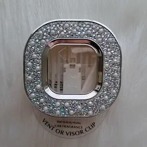 Bath & Body Works Vent Or Visor Clio Car Fragrance Holder Sparkly Pearls & Gems
