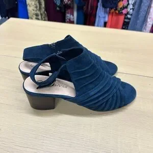 Bella Vita Dayana Navy Women's Heeled Sandal Size 11 NWOT