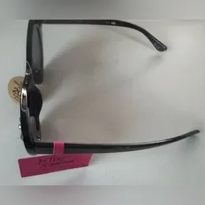 Betsey Johnson Black Cat-Eye Sunglasses W Rhinestones