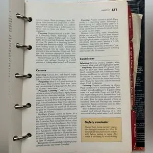 Better Homes And Gardens New Cook Book Binder Edition 1980’s
