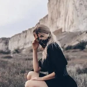 Black Crystal Face Mask Halloween Women Masquerade Rhinestone Face Jewelry