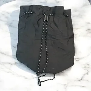 Black Drawstring Men's Bag