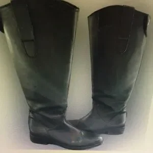 Black Knee-High Leather Boots