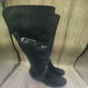 Black Knee-High Women's Boots