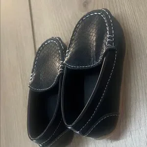 Black Loafers With White Stitching