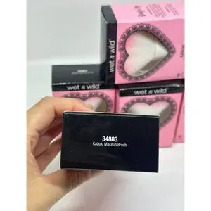 BNIB Wet-N-Wild Kabuki Makeup Brush Set-of-6 Ultra Domed Powder Full Coverage