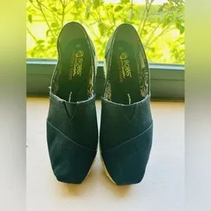 Bobs By Skechers Womens 34101 Black Textile Comfort Wedge Slip On Shoes Size 8