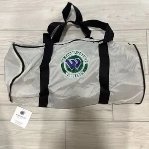 BRAND NEW WIMBLEDON® THE ALL ENGLAND LAWN TENNIS AND CROQUET CLUB DUFFLE BAG - W