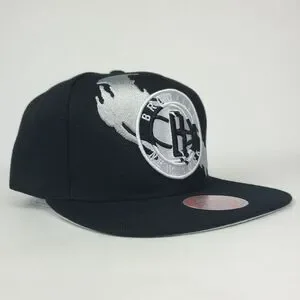 Brooklyn Nets Mitchell &‎ Ness NBA Snapback Hat 3D Logo Paint Art Cap NWT