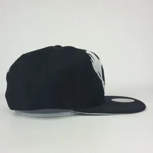 Brooklyn Nets Mitchell &‎ Ness NBA Snapback Hat 3D Logo Paint Art Cap NWT