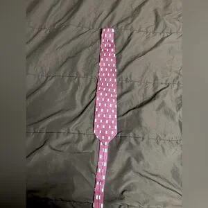 Brooks Brothers Makers Made in USA All Silk Red Neck Tie Checkers print
