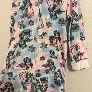 Bundle Of 3 Fleece PJs. Disney Frozen And 32 Heat. Size Toddler 5-6