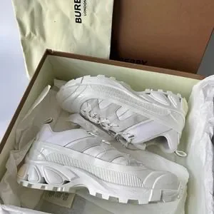 Burberry White Arthur Sneaker