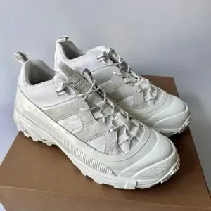 Burberry White Arthur Sneaker
