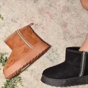 Caramel Round Toe Cozy Boots