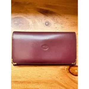 CARTIER Paris‎ Burgundy Leather Billfold Breast Waller 12 Card Holder Pre-owned