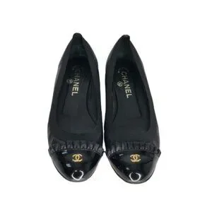 Chanel Ruffle CC Cap Toe Elastic Ballet Flats
