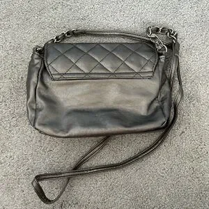 Charlotte Russe Metallic Quilted Crossbody Bag
