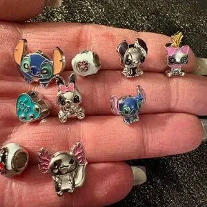 Charms & Bracelet- Disney Cartoon Lilo Stitch & Friends Bracelet & 9 Charms Nwt