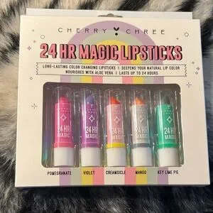 Cherry Chree 24 HR Magic Lipsticks Set