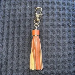 CHESTNUT BROWN WOMEN’S KEYCHAIN WALLET FASHION LEATHER TASSEL
